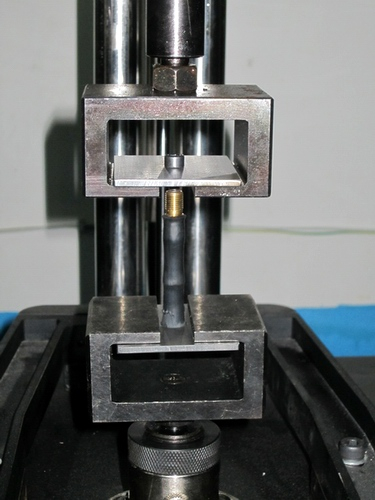 汽車氣門嘴拉脫試驗方案