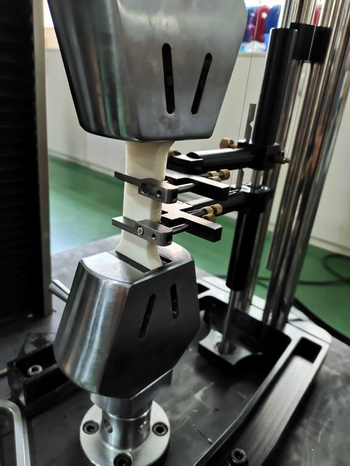 悌埃保溫制品的硬質泡沫材料試驗機測試方法